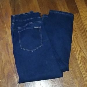 White house black market ankle crop jeans